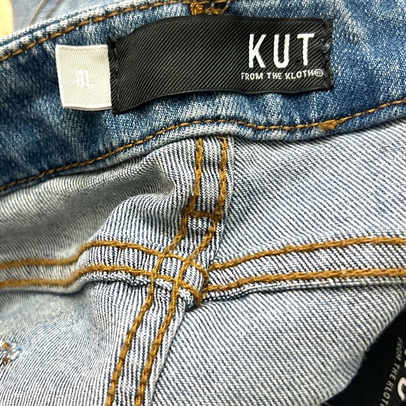 KUT from the Kloth “Meg” Fab Ab,High-Rise Jeans, Light Wash,wide,Raw Hem,Size 8L - Picture 9 of 10